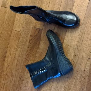 geronea Italian black booties size 8,5